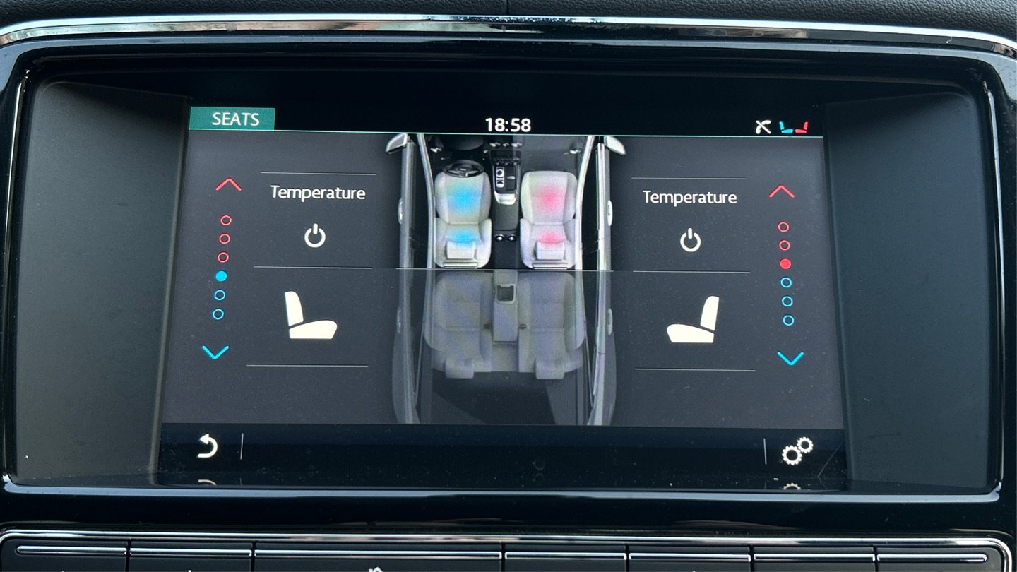 Used 2016 Jaguar XJ R-Sport image 14