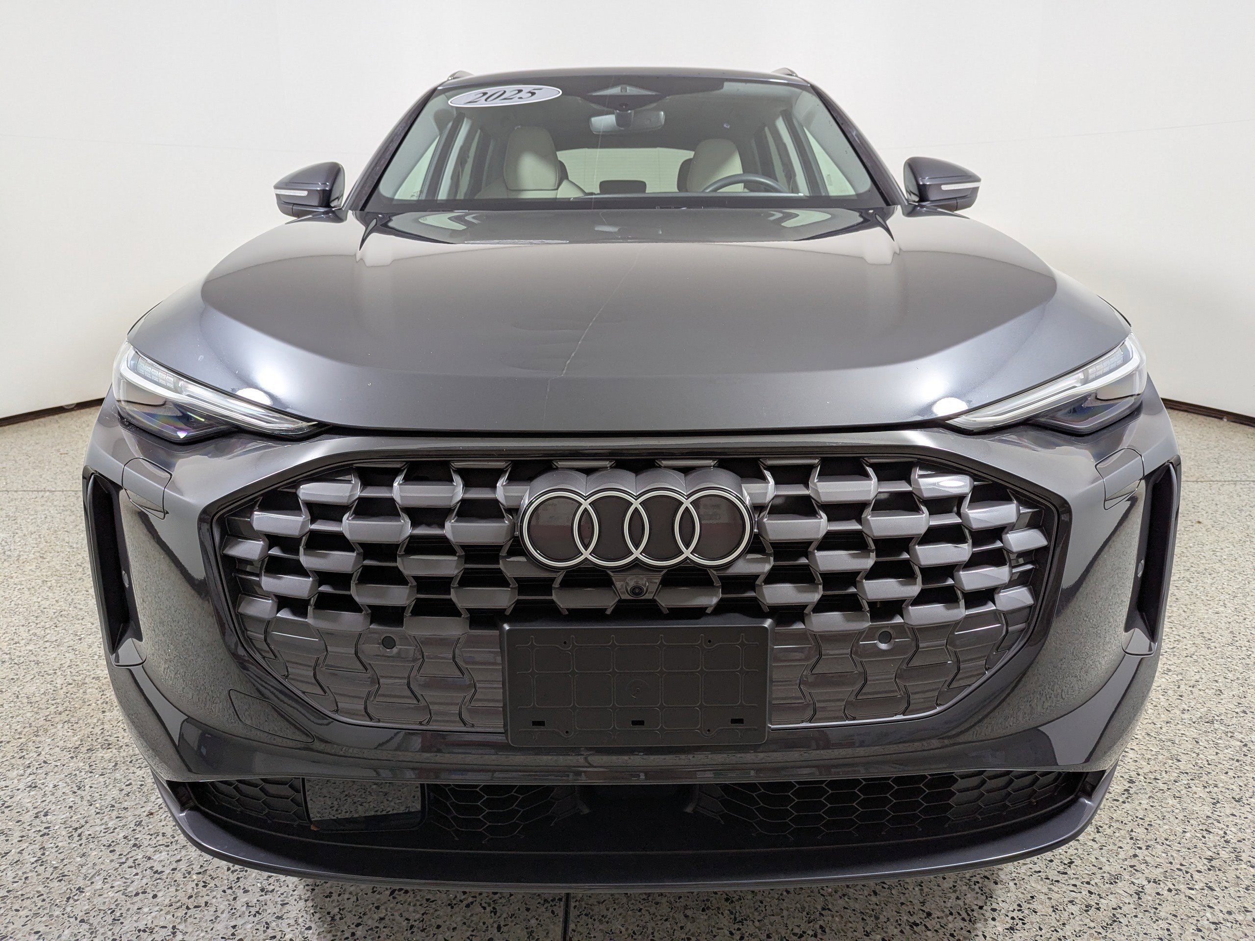 Used 2025 Audi Q5 Premium Plus image 2