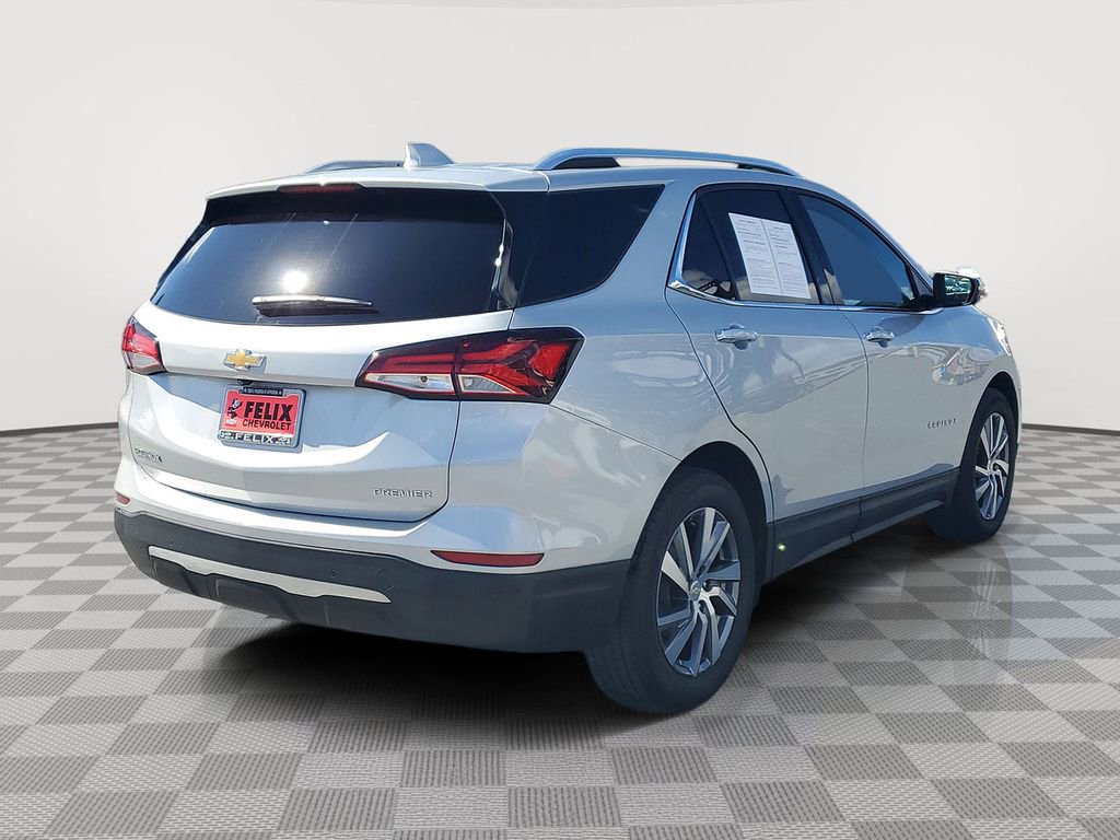 Used 2022 Chevrolet Equinox Premier image 3