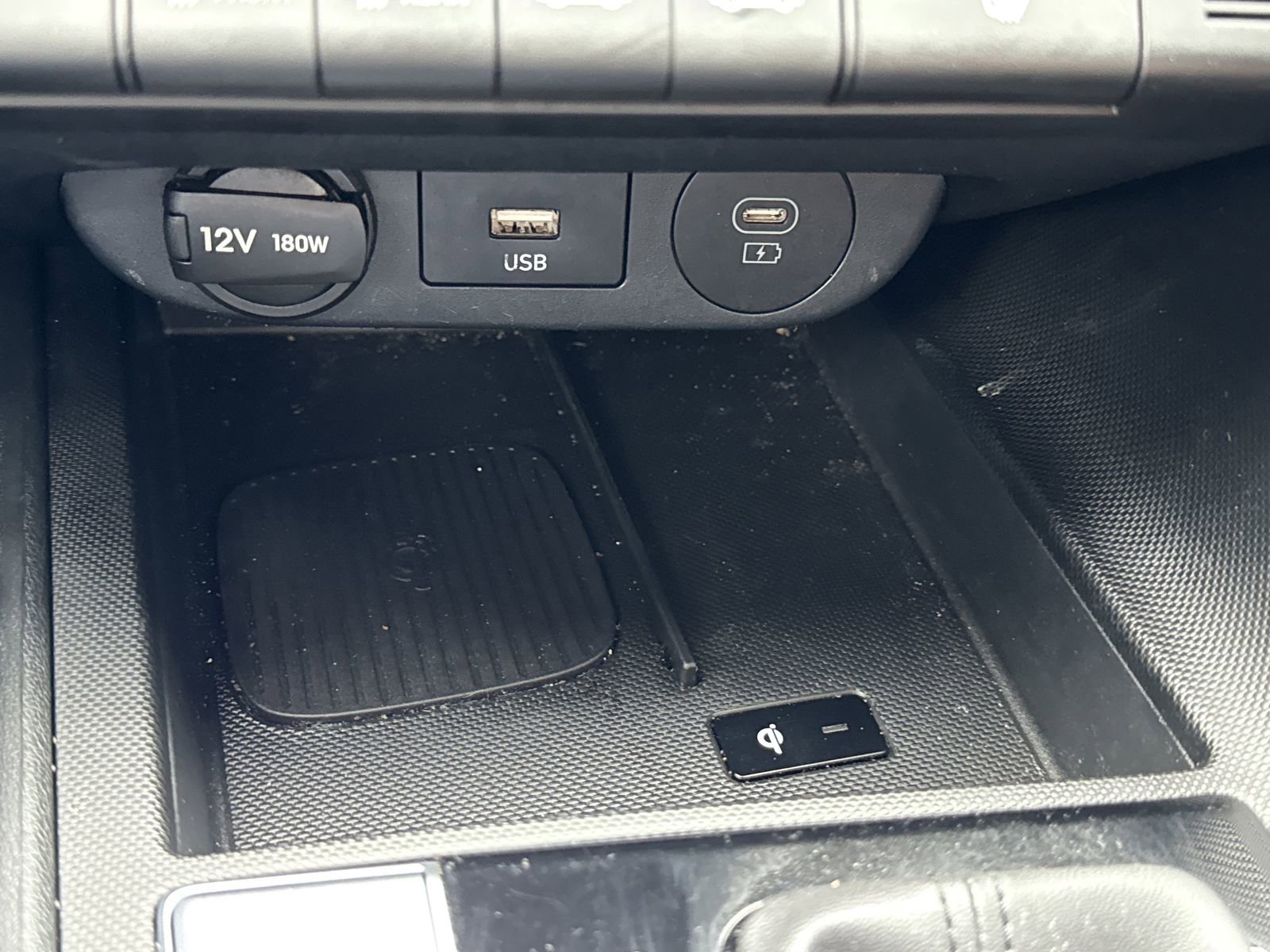 Used 2025 Hyundai Elantra SEL image 26