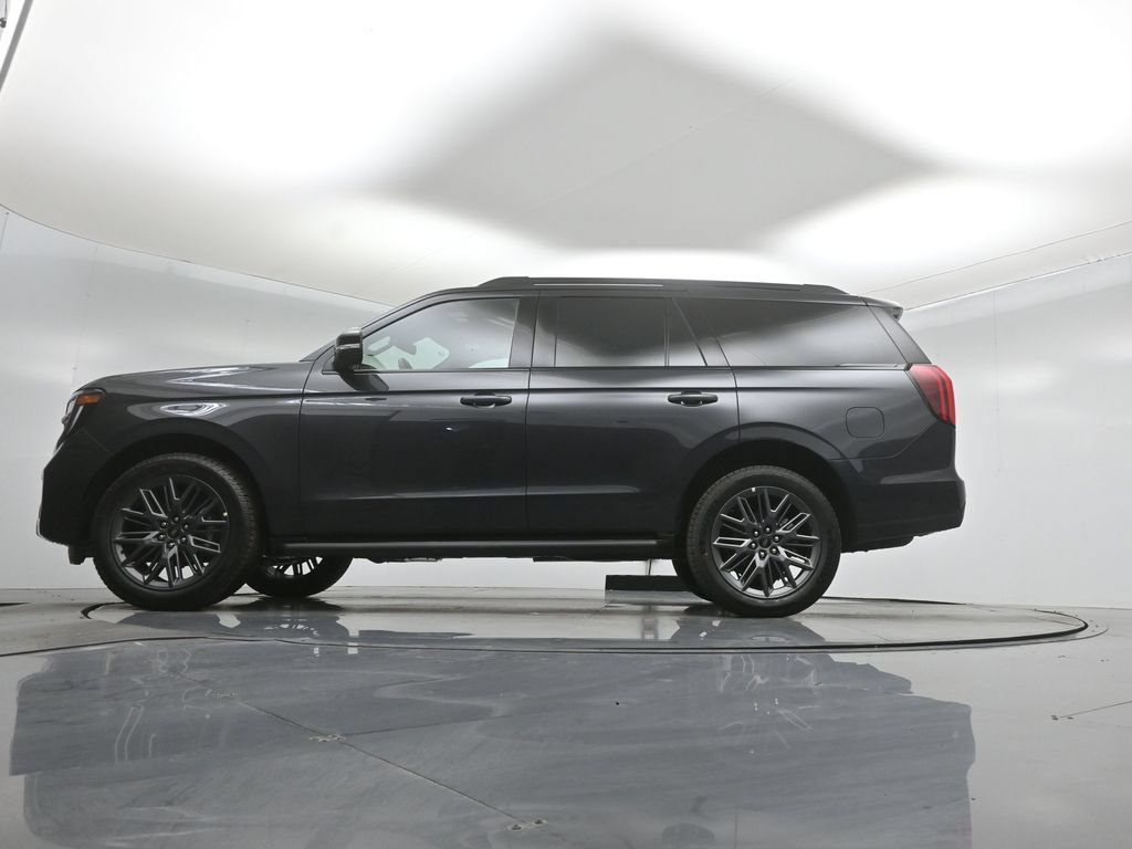 New 2026 Ford Expedition Platinum w/ Stealth Appearance Package AWD/4WD image 7