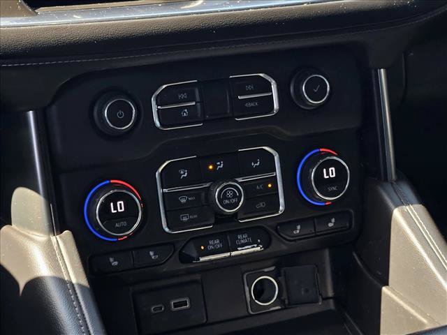 Used 2021 Chevrolet Suburban LT RWD image 22