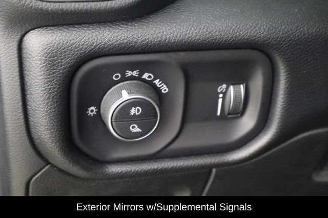 Used 2022 RAM 1500 Big Horn RWD image 22