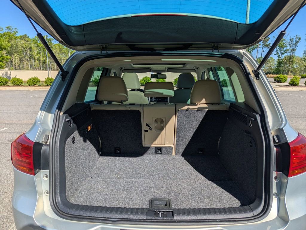 Used 2013 Volkswagen Tiguan SEL image 10
