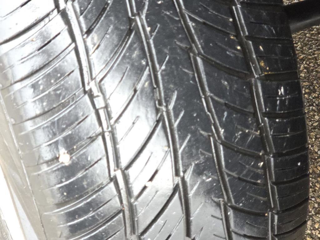 Used 2019 GMC Yukon XL Denali image 11