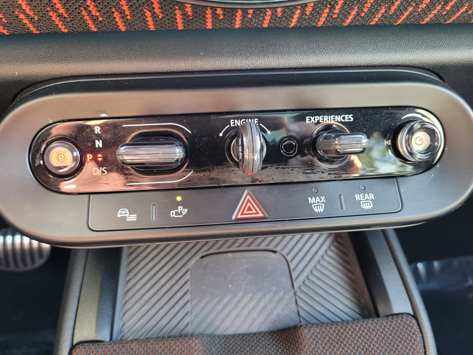 Certified 2025 MINI Cooper Countryman John Cooper Works image 23