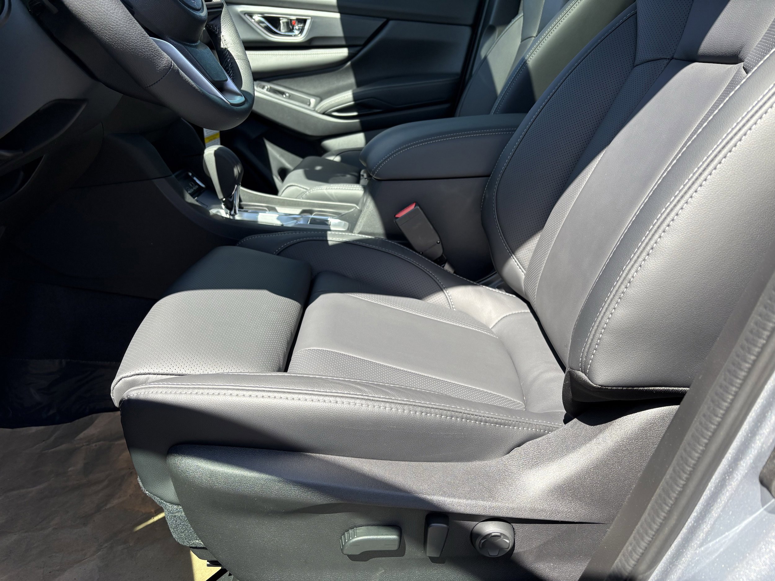 New 2026 Subaru Ascent Limited image 30