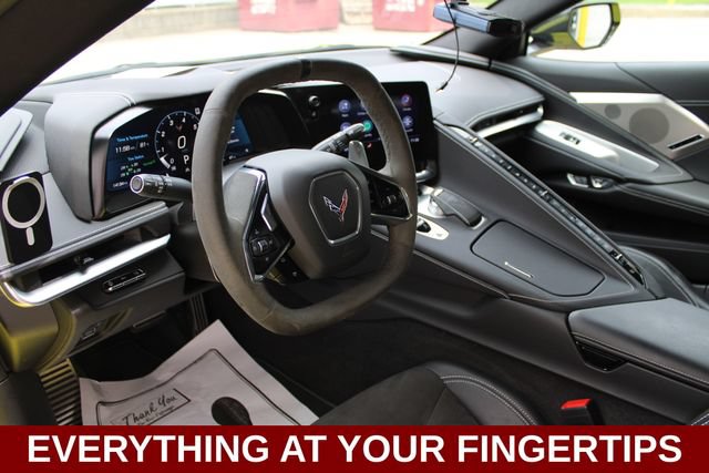Used 2023 Chevrolet Corvette Stingray Preferred Conv w/ Z51 Performance Package RWD image 2