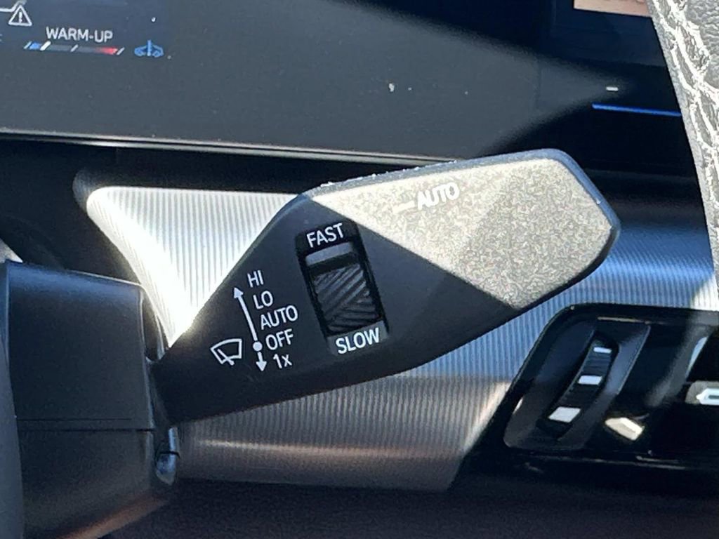 Used 2024 BMW X2 xDrive28i w/ Premium Package image 19