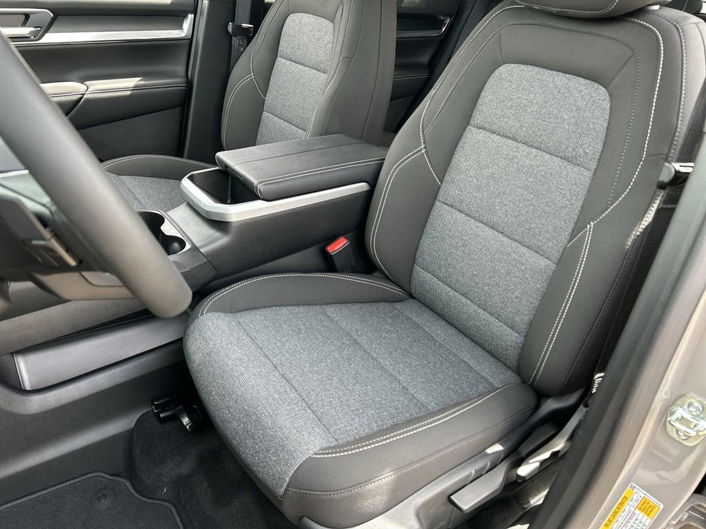 New 2026 GMC Terrain Elevation FWD image 19