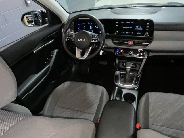 Used 2024 Kia Seltos LX AWD/4WD image 20