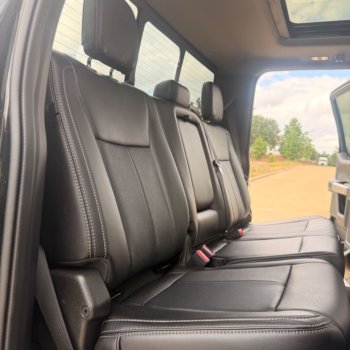 Used 2021 Ford F250 Lariat w/ Chrome Package AWD/4WD image 27