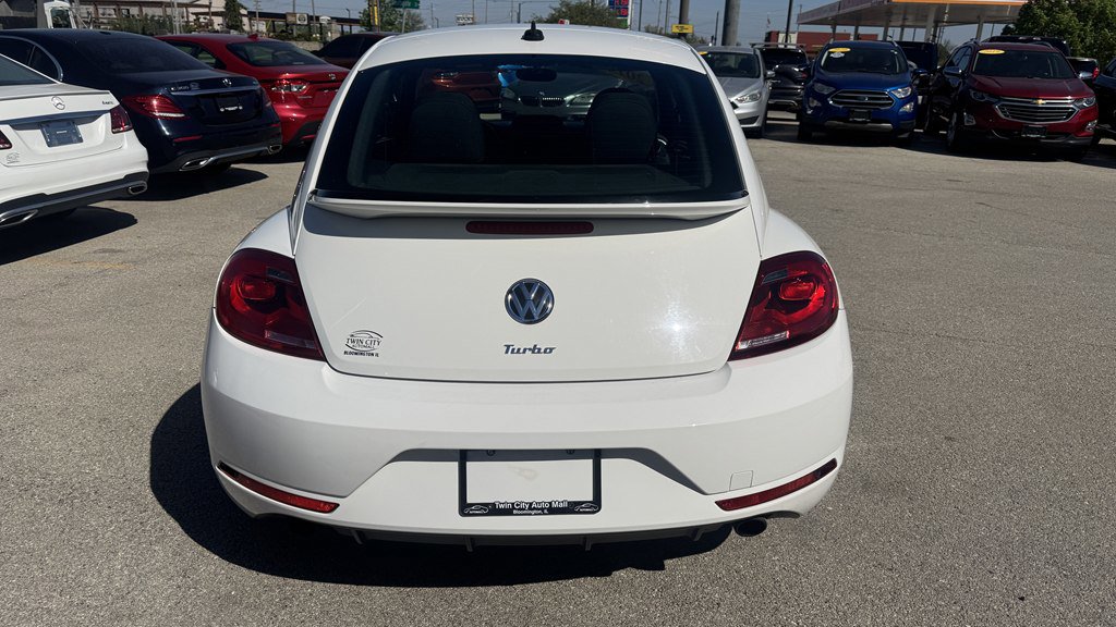 Used 2014 Volkswagen Beetle R-Line FWD image 7