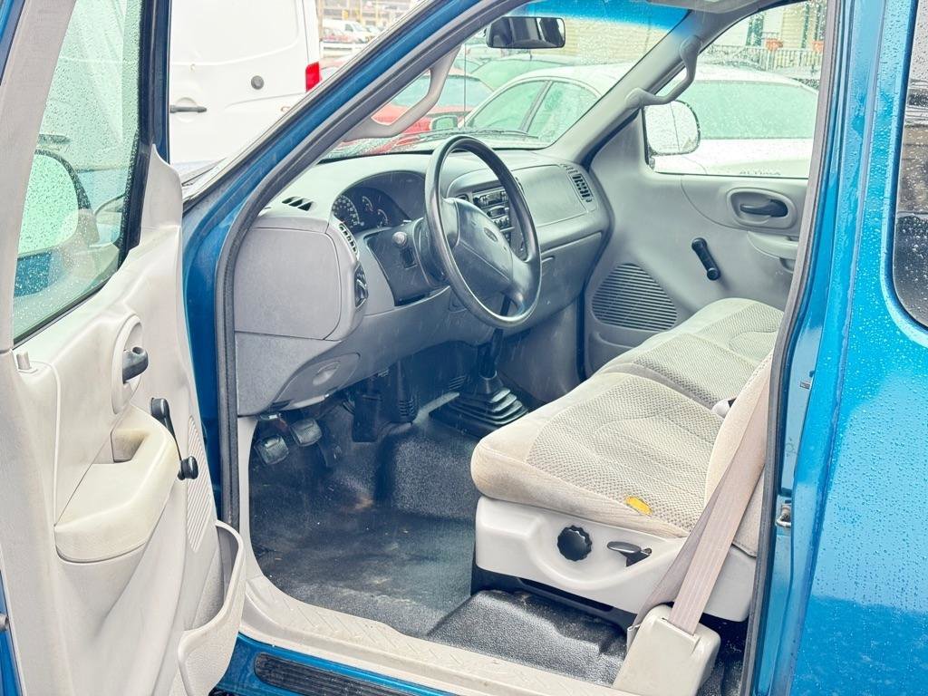 Used 2000 Ford F150 XL image 8