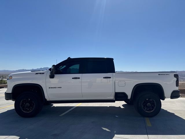 Used 2025 Chevrolet Silverado 2500 ZR2 w/ ZR2 Bison Edition AWD/4WD image 2