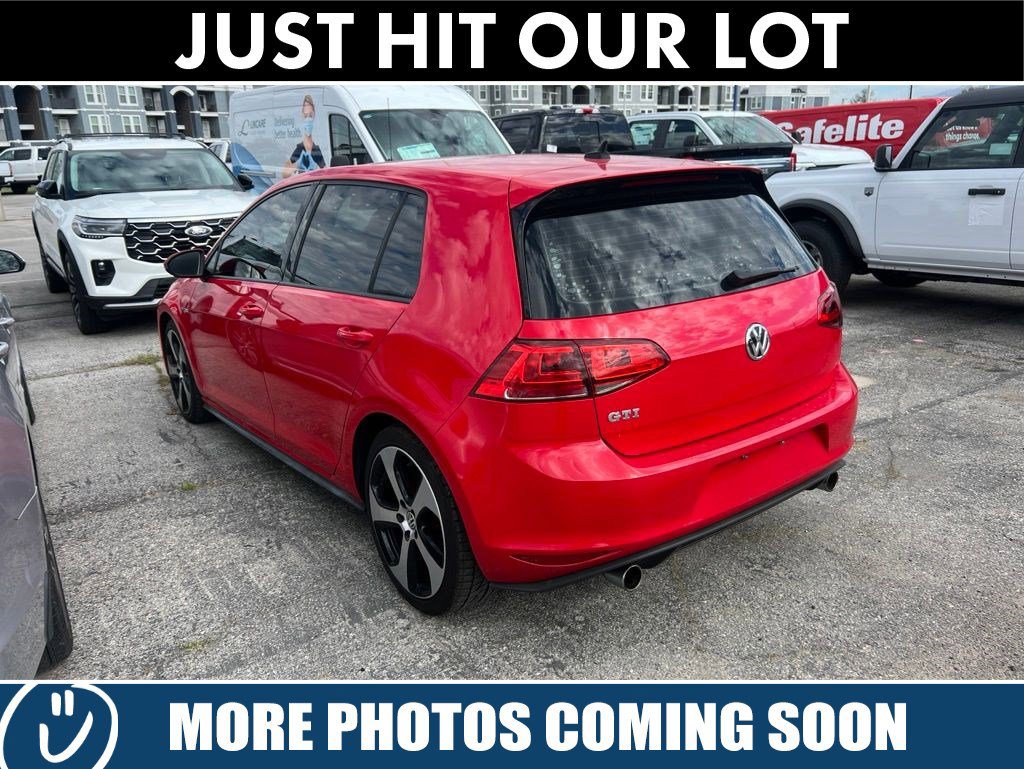 Used 2016 Volkswagen GTI S FWD image 11