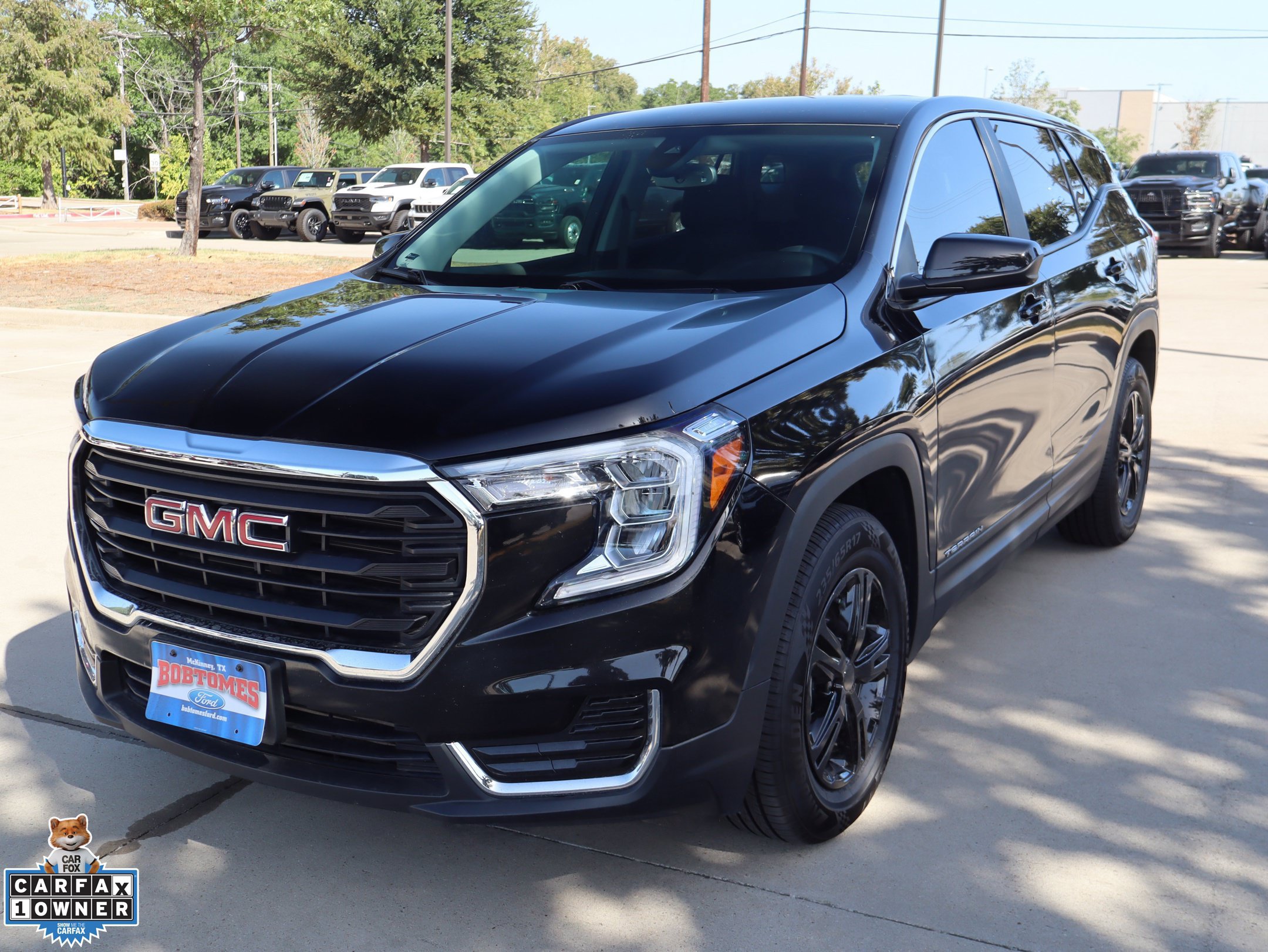 Used 2024 GMC Terrain SLE AWD/4WD image 10