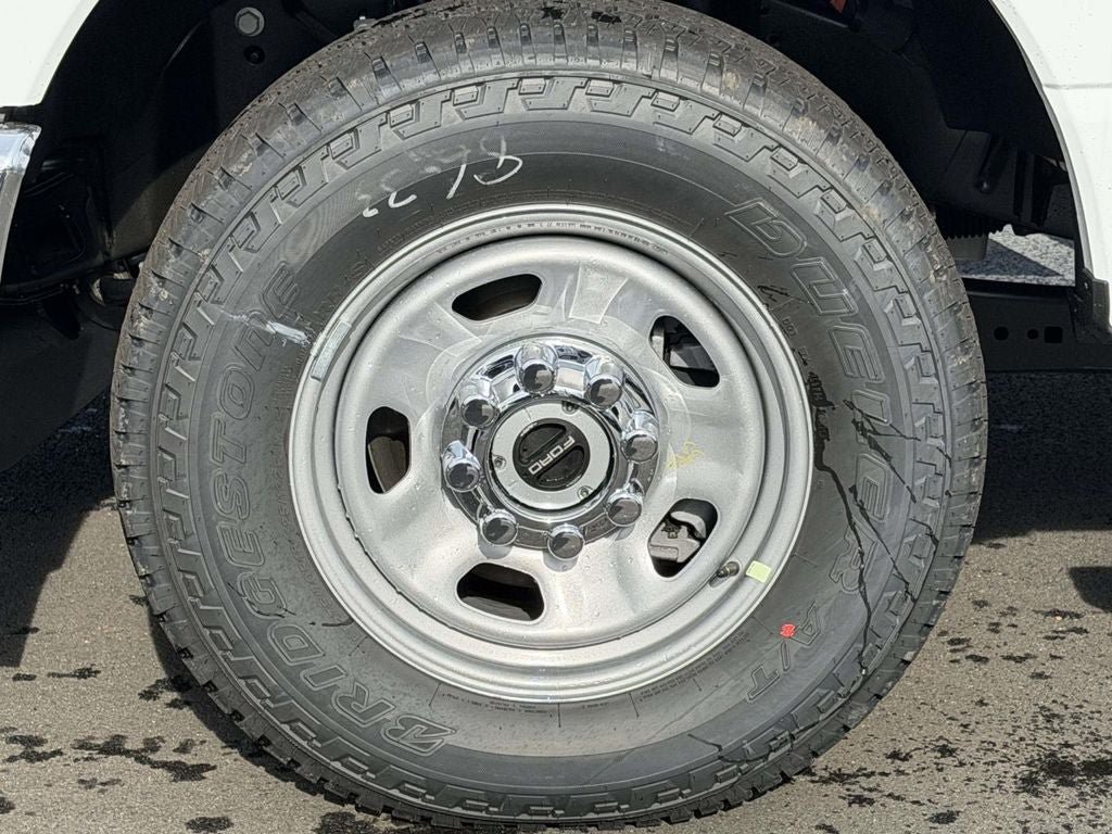 New 2026 Ford F350 XL w/ XL Chrome Package AWD/4WD image 7