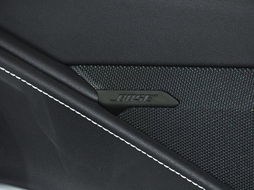 Used 2024 Chevrolet Corvette Stingray Convertible RWD image 29