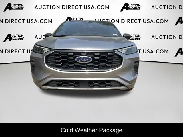 Used 2024 Ford Escape ST-Line w/ Tech Pack #1 FWD image 2