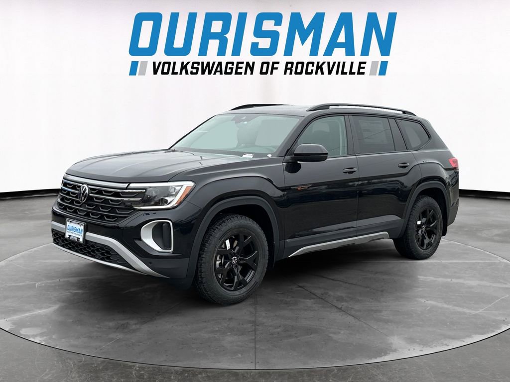New 2026 Volkswagen Atlas Peak Edition image 2