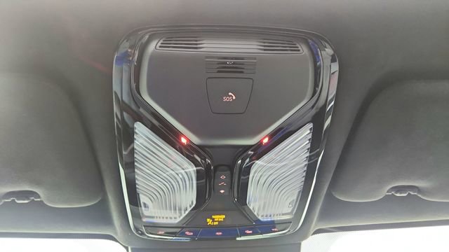 Used 2026 BMW X7 xDrive40i image 65