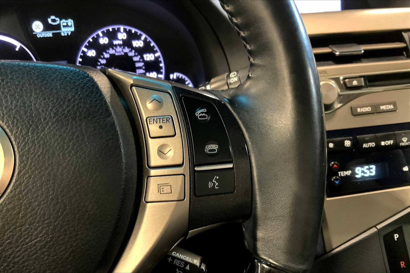 Used 2015 Lexus RX 450h AWD image 25