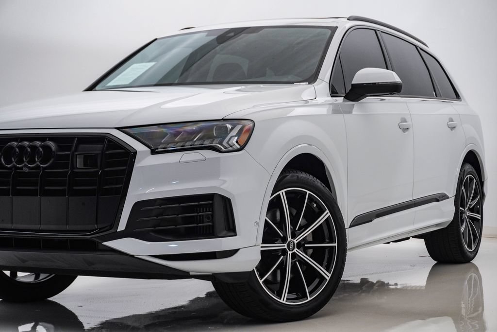 Used 2023 Audi Q7 3.0T Premium Plus AWD/4WD image 2