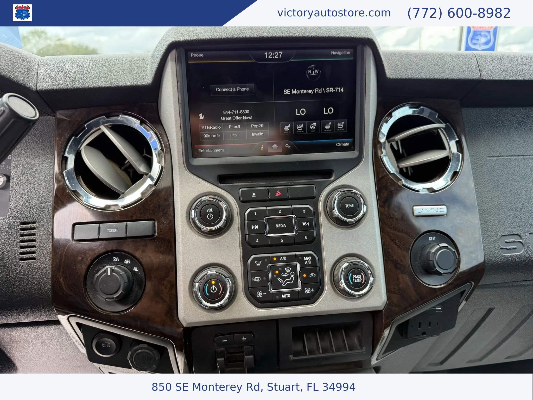 Used 2016 Ford F350 Platinum w/ FX4 Off-Road Package AWD/4WD image 33