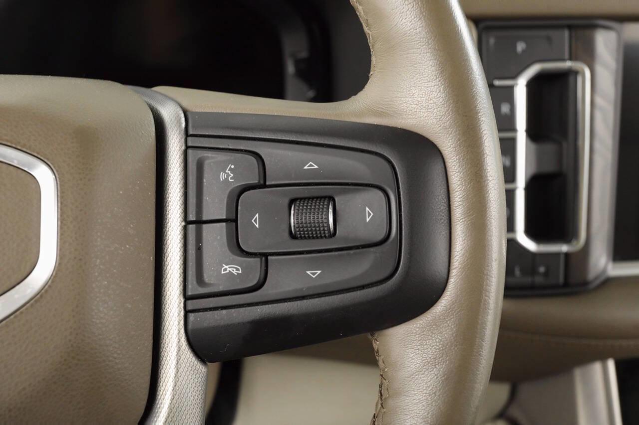 Used 2022 GMC Yukon XL Denali image 21