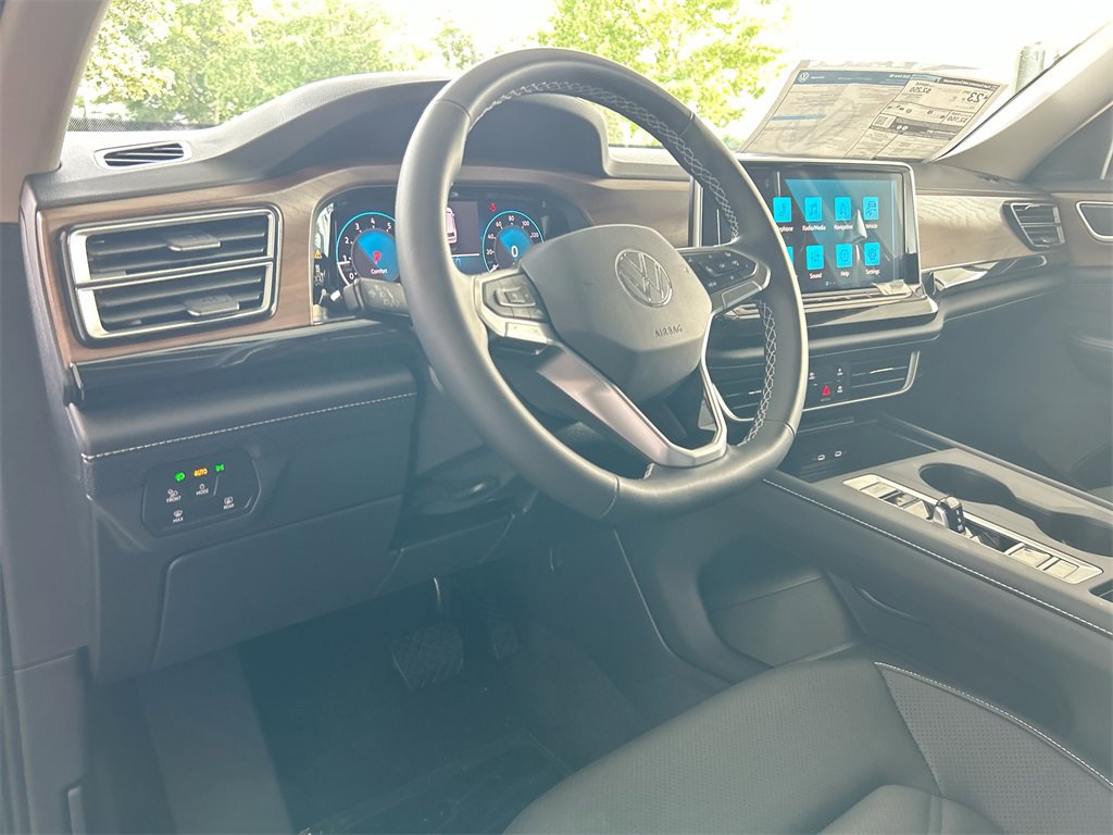 New 2026 Volkswagen Atlas SE image 14