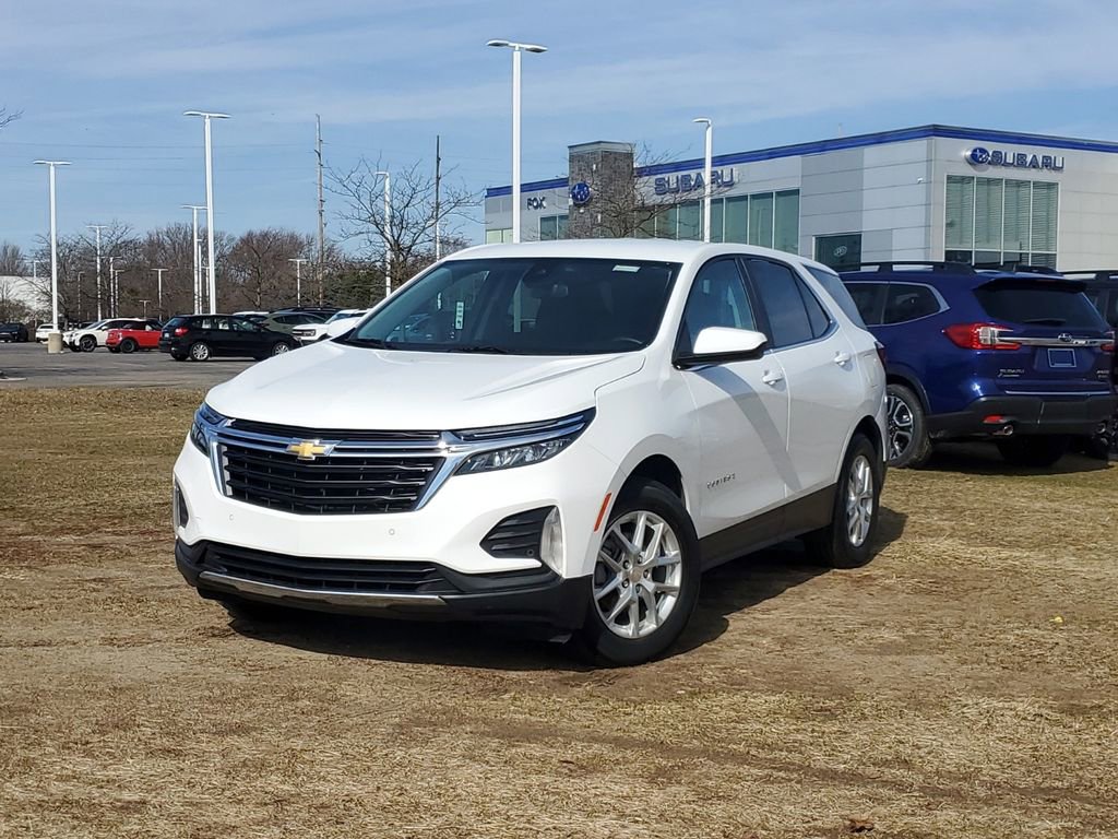 Used 2023 Chevrolet Equinox LT image 30