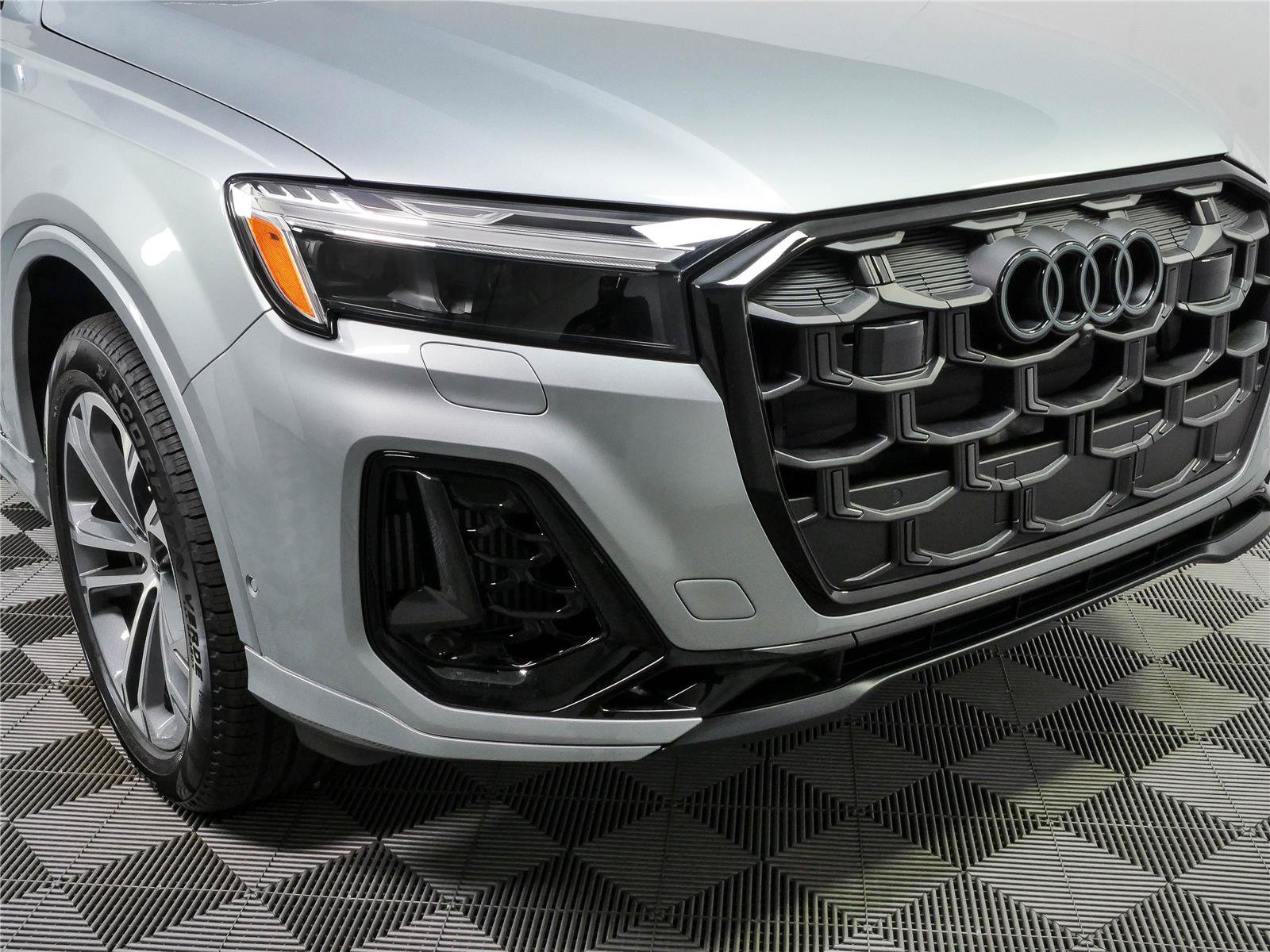 New 2026 Audi Q7 3.0T Premium AWD/4WD image 38
