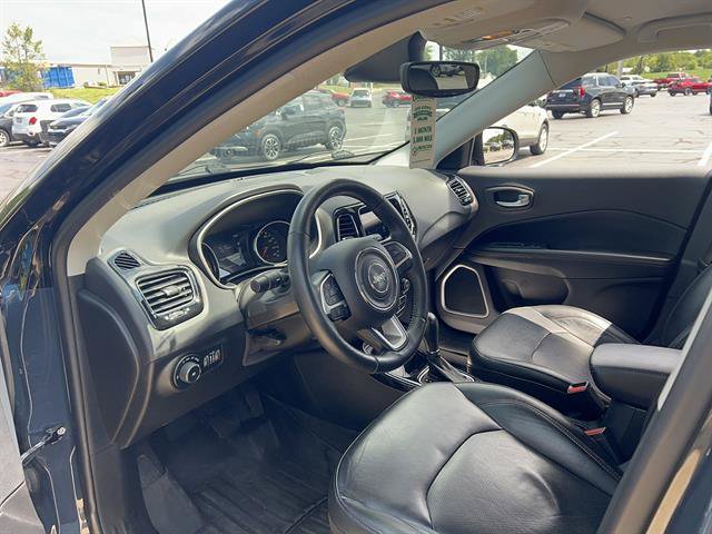 Used 2018 Jeep Compass Limited w/ Navigation Group AWD/4WD image 14