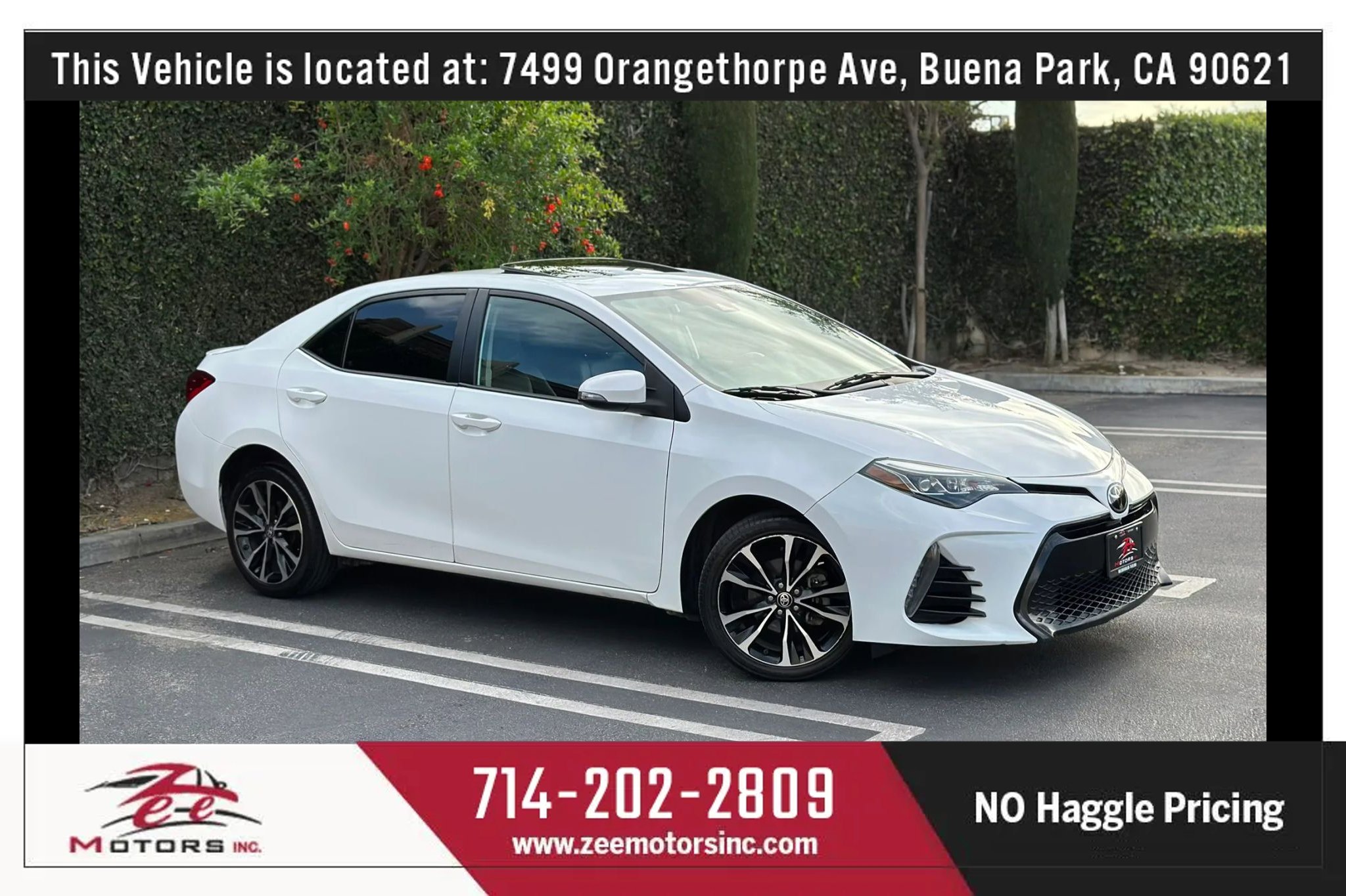 Used 2019 Toyota Corolla XSE FWD image 2