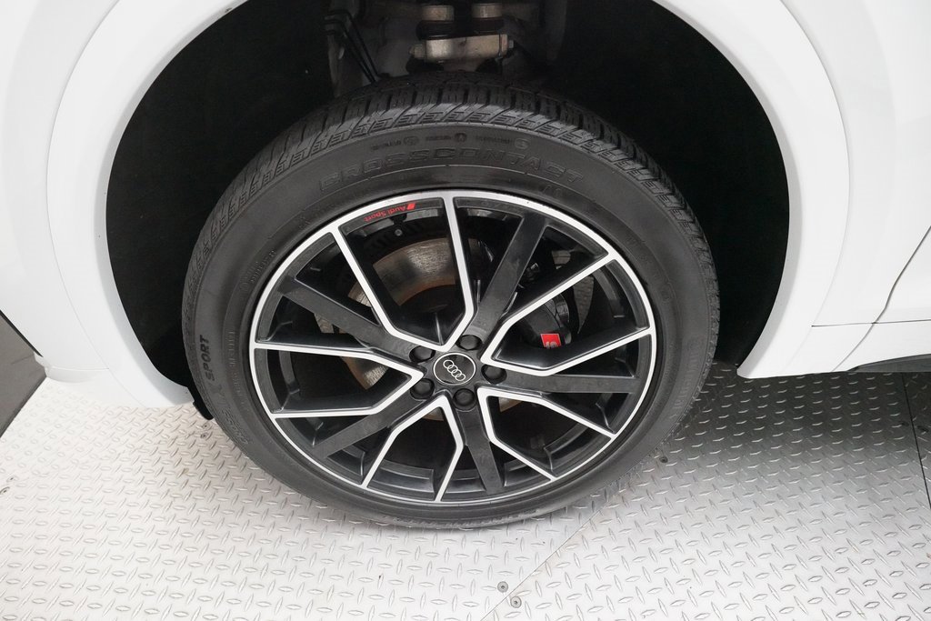 Used 2023 Audi SQ5 Premium Plus w/ Premium Plus Package image 28