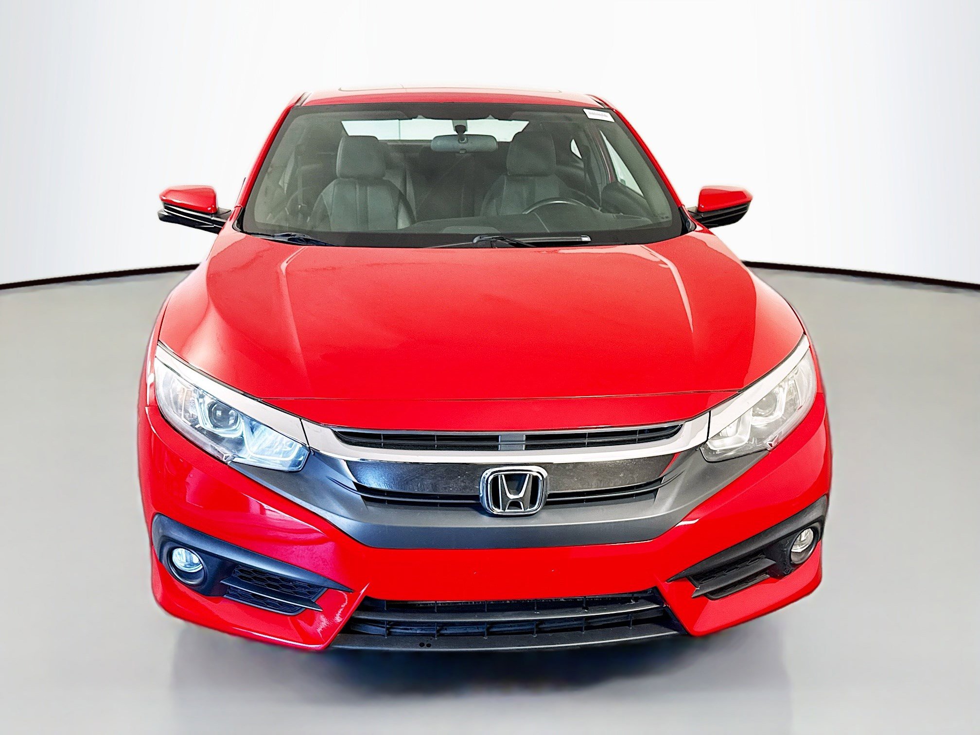 Used 2018 Honda Civic EX-T image 2