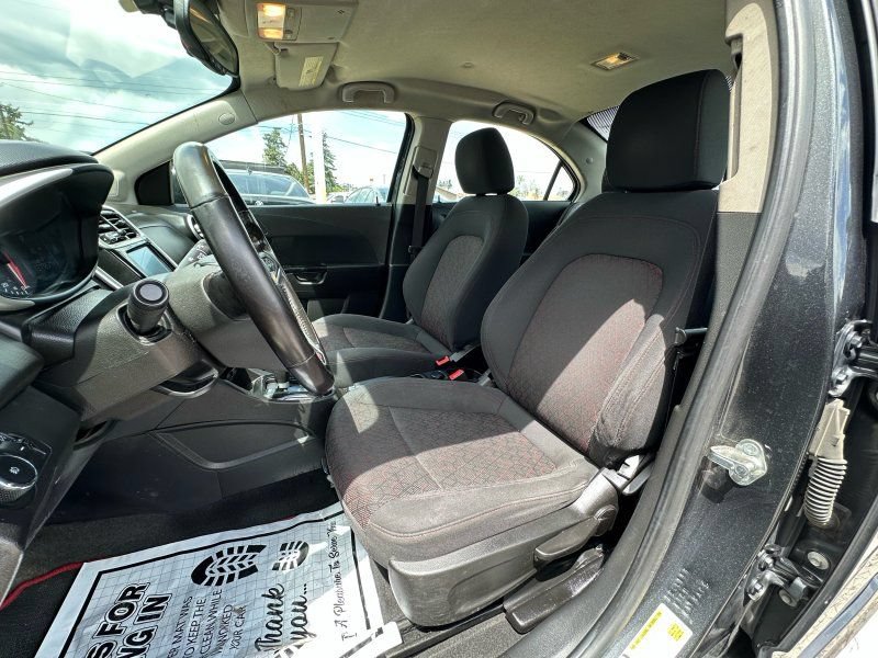 Used 2017 Chevrolet Sonic LT w/ RS Package FWD image 10
