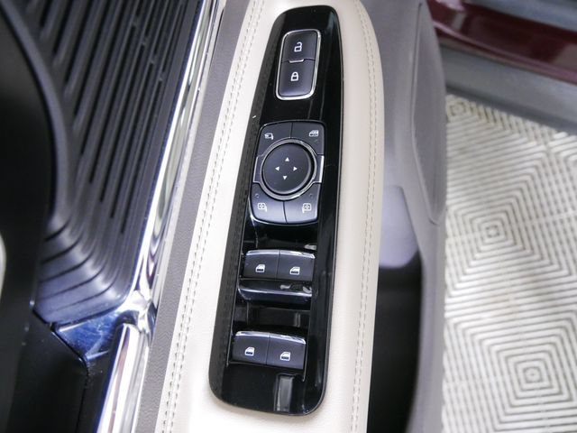 Used 2021 Lincoln Corsair AWD w/ Equipment Group 101A image 24
