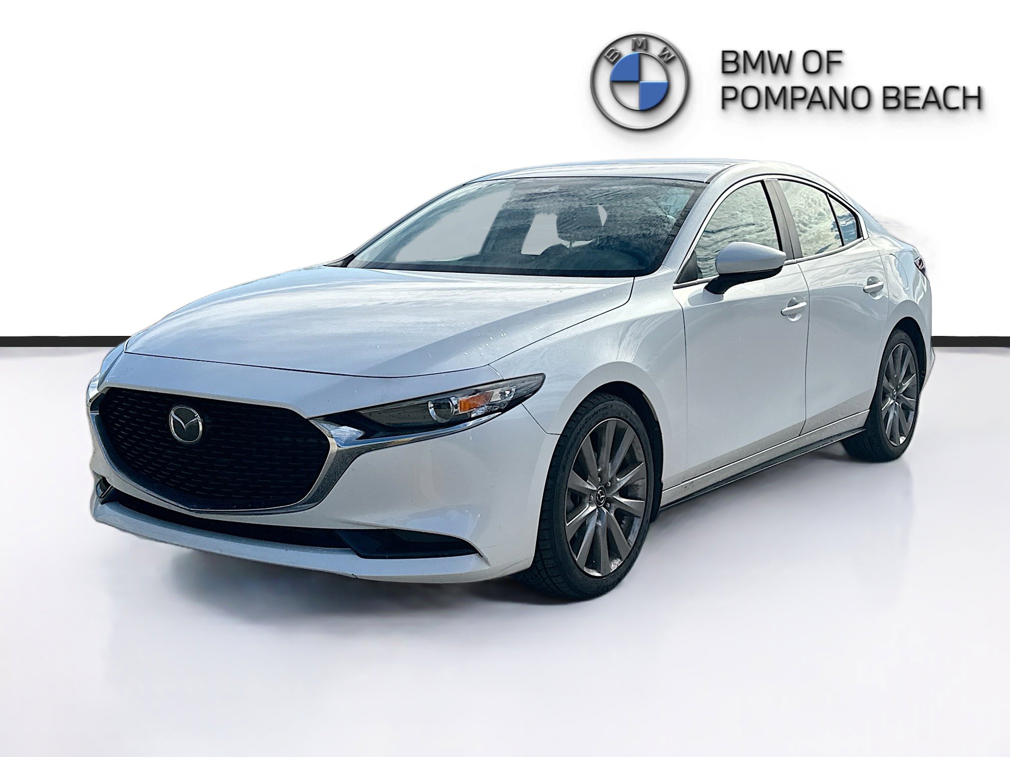 Used 2019 MAZDA MAZDA3 Sedan w/ Preferred Package image 3