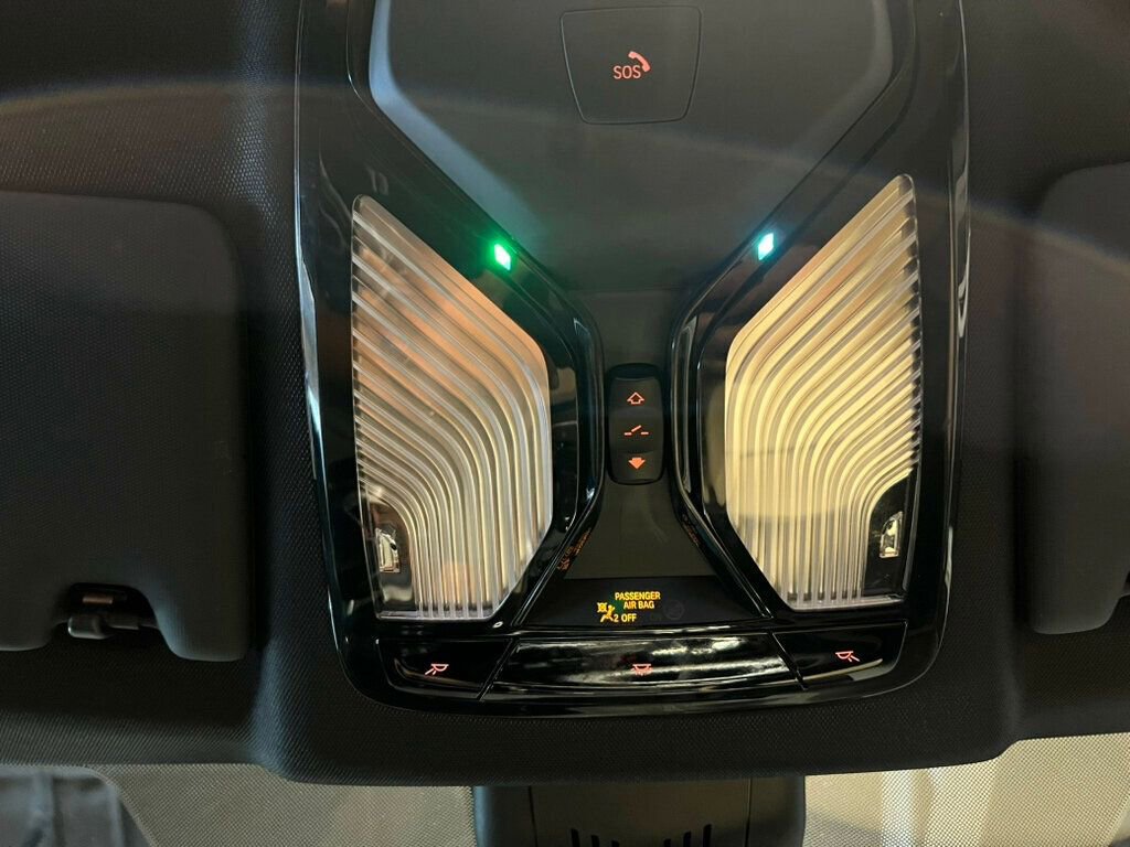 Used 2021 BMW 430i Coupe w/ Convenience Package image 22