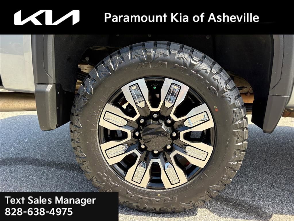 Used 2024 GMC Sierra 2500 Denali w/ Denali Reserve Package image 30