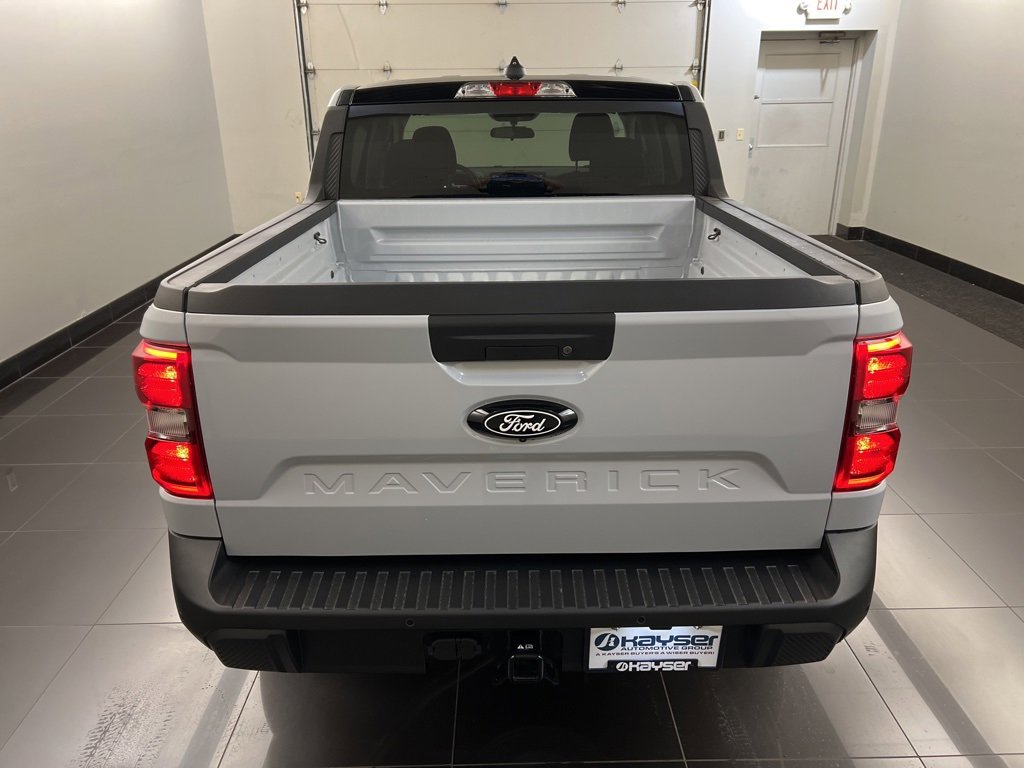 New 2025 Ford Maverick XLT w/ XLT Luxury Package image 5