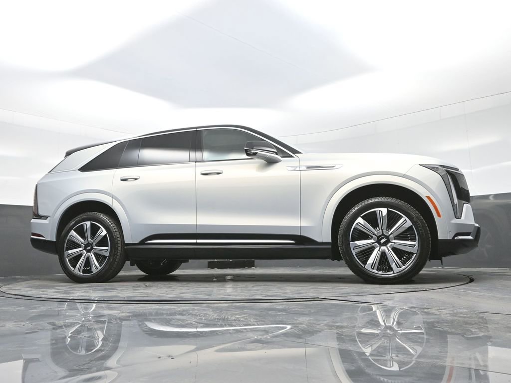 Certified 2025 Cadillac Escalade IQ Luxury 2 image 15