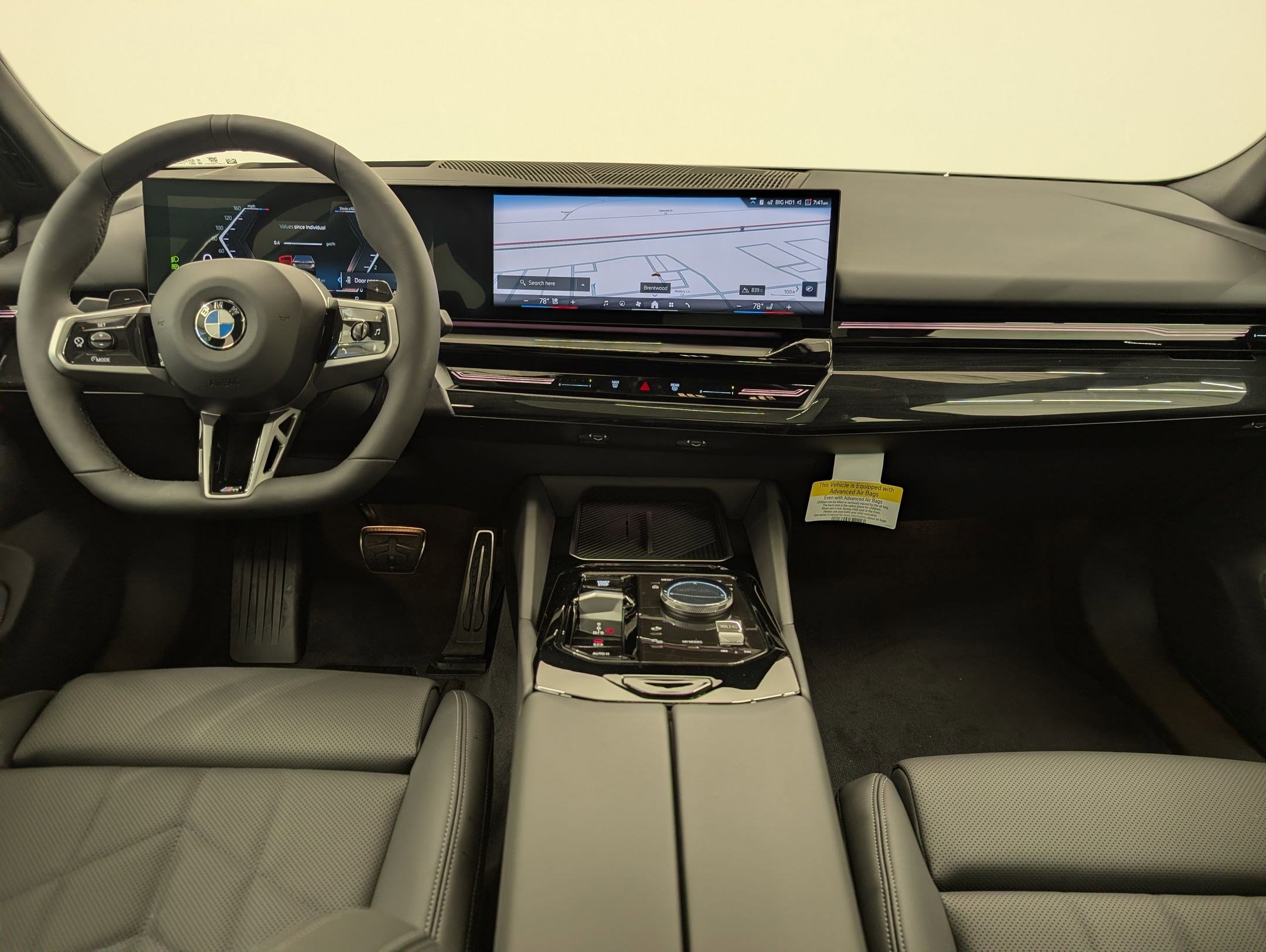 New 2026 BMW 530i RWD image 17