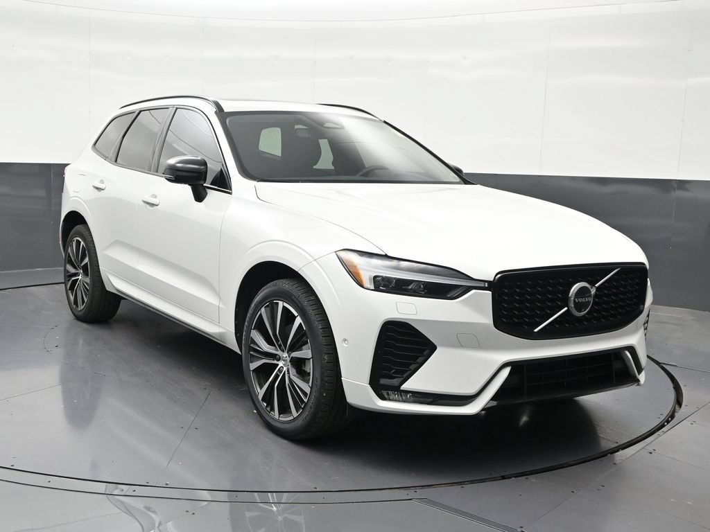 Certified 2024 Volvo XC60 B5 Plus w/ Climate Package AWD/4WD image 8