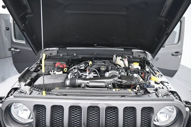 Used 2023 Jeep Wrangler Sport AWD/4WD image 19