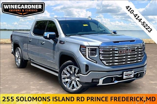 Used 2024 GMC Sierra 1500 Denali w/ Denali Reserve Package AWD/4WD image 1