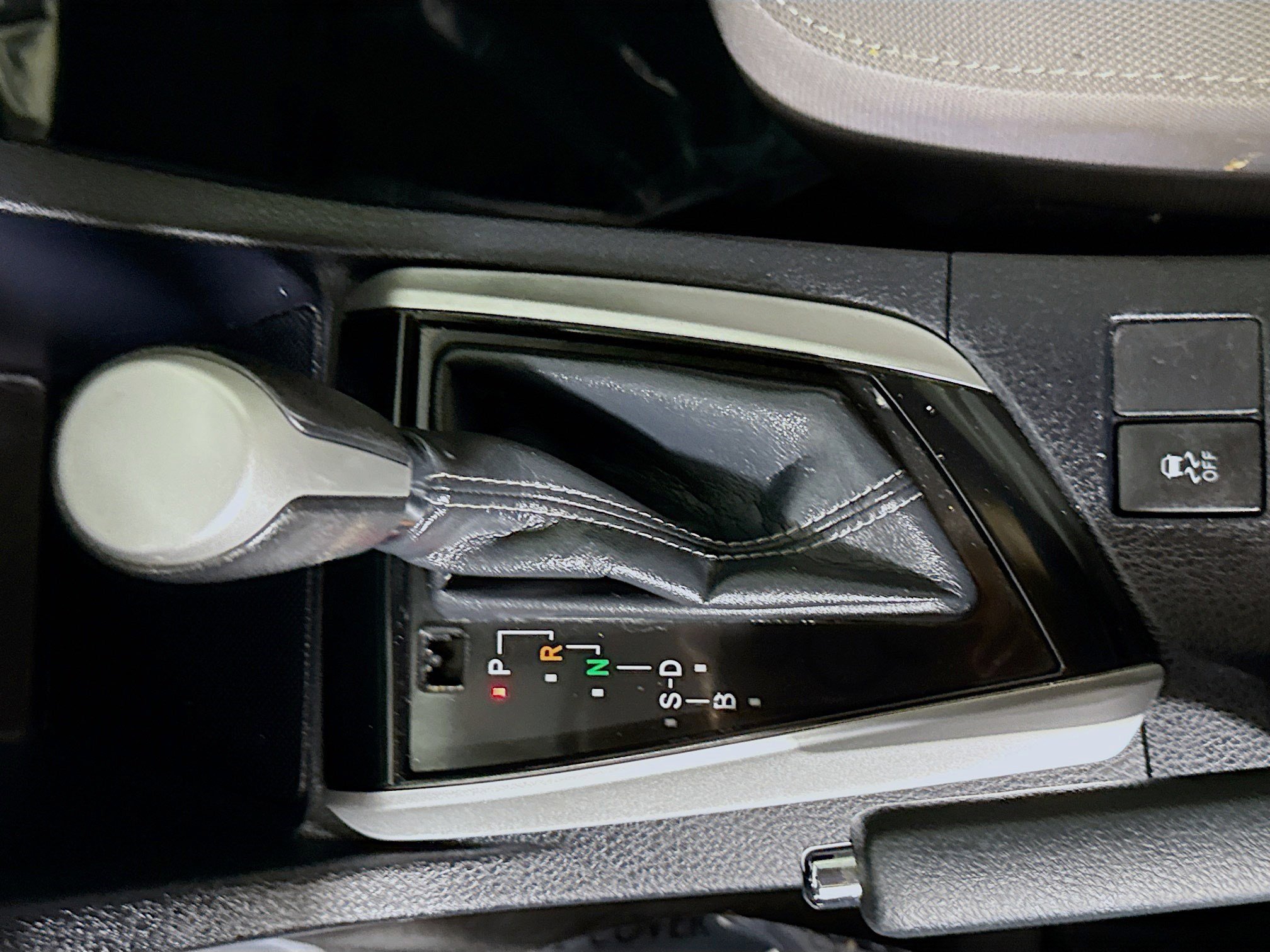 Used 2018 Toyota Corolla L image 20