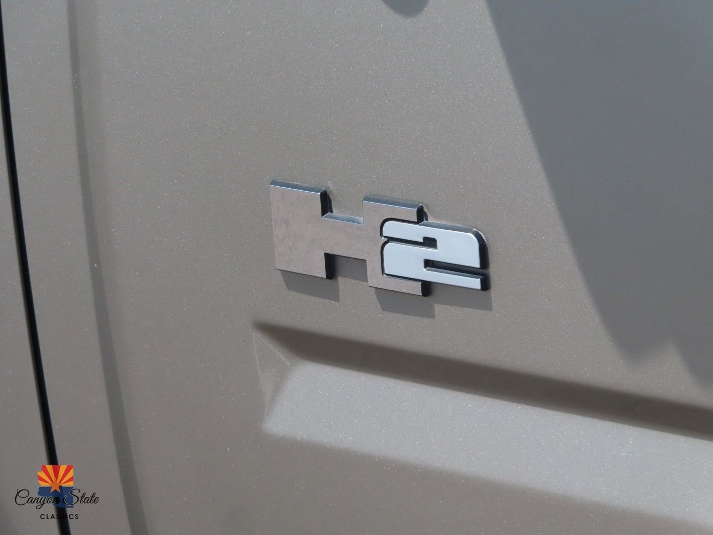 Used 2003 HUMMER H2 w/ Preferred Equipment Group image 25